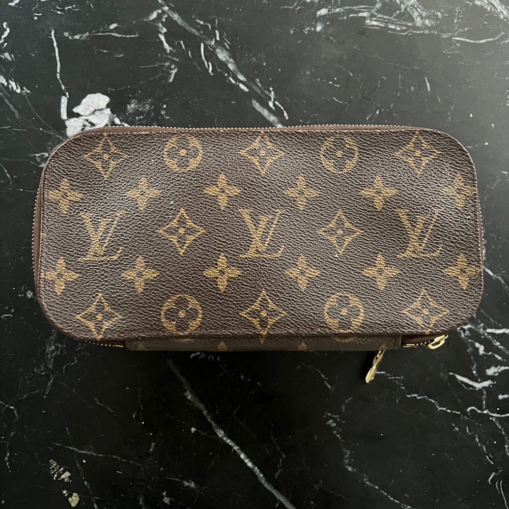 Louis Vuitton Monogram Trousse Brush MG Cosmetic Pouch